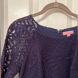 Lilly Pulitzer Gorgeous Navy Blue Lace dress with lace sheer sleeves Size 2